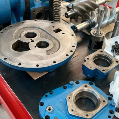 REVISIÓN Y REPARACIÓN DE COMPRESORES DE TORNILLO Y DE PISTONES, ABIERTOS Y SEMI